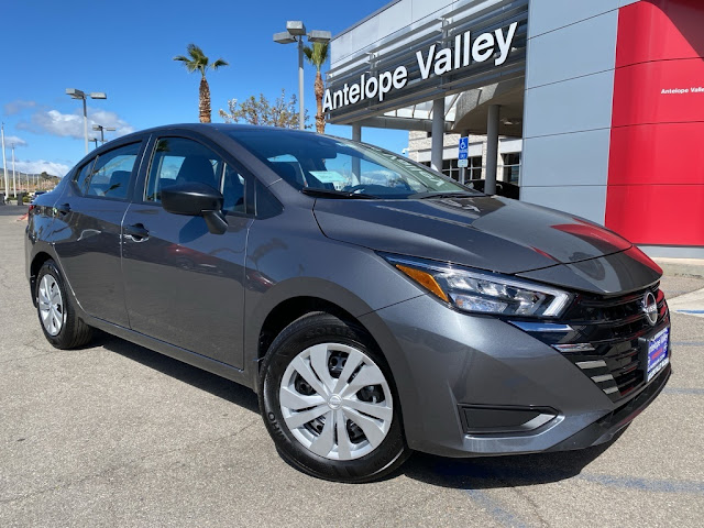 2025 Nissan Versa 1.6 S