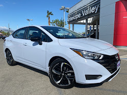 2025 Nissan Versa 1.6 SR