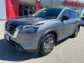2025 Nissan Pathfinder S