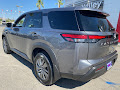 2025 Nissan Pathfinder S