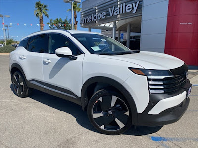2025 Nissan Kicks