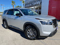 2025 Nissan Pathfinder S