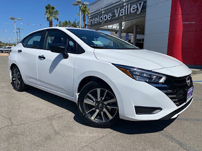 2025 Nissan Versa