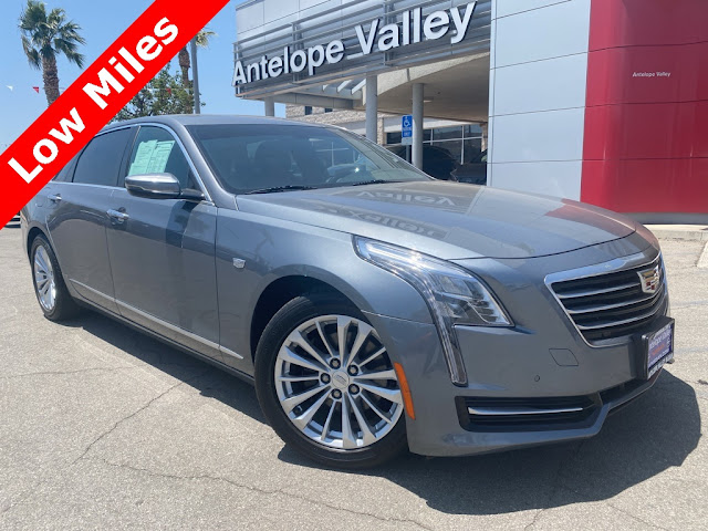 2018 Cadillac CT6 2.0L Turbo Standard