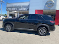 2025 Nissan Pathfinder S