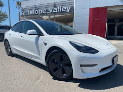 2022 Tesla Model 3 Base