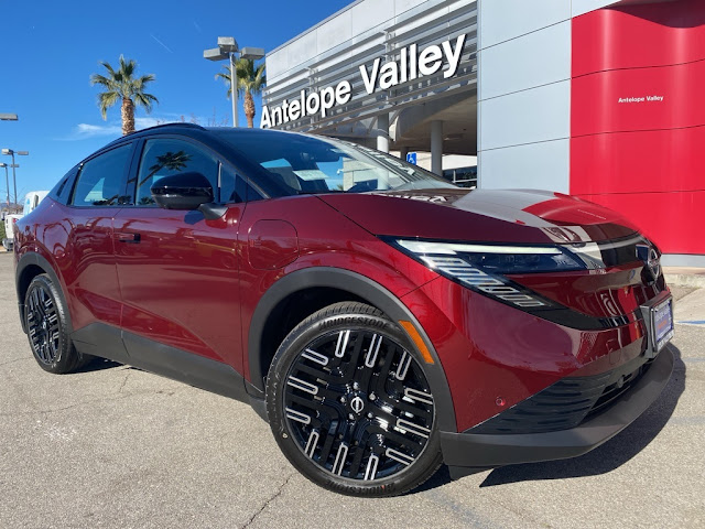 2026 Nissan Leaf PLATINUM+