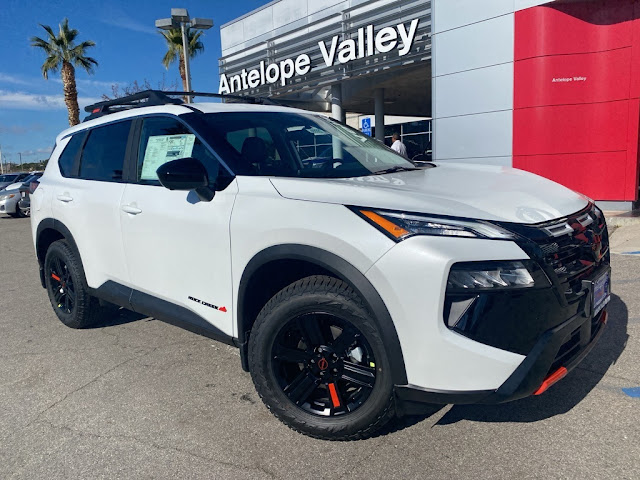 2026 Nissan Rogue Rock Creek