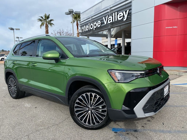 2025 Volkswagen Taos 1.5T SE