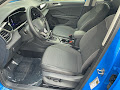 2025 Volkswagen Taos 1.5T SE Black