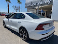 2024 Volvo S60 B5 Core Dark Theme