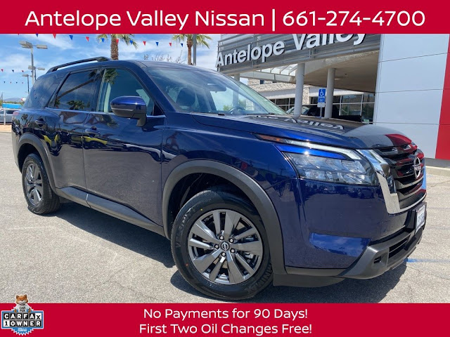 2024 Nissan Pathfinder SV