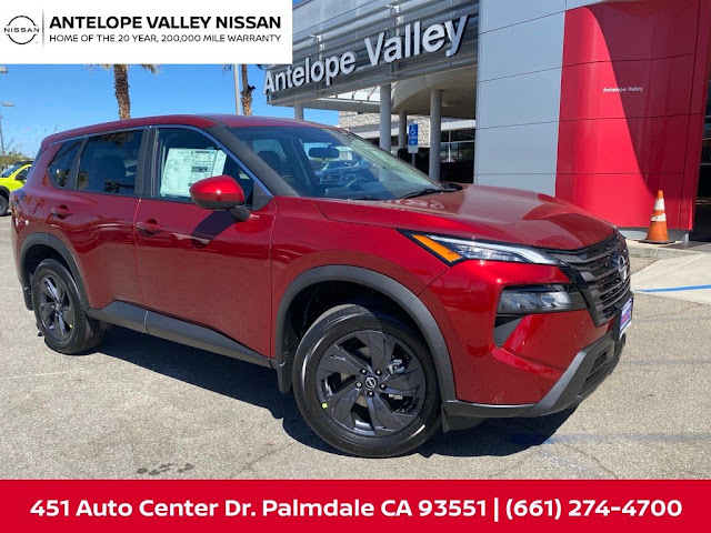 2026 Nissan Rogue SV